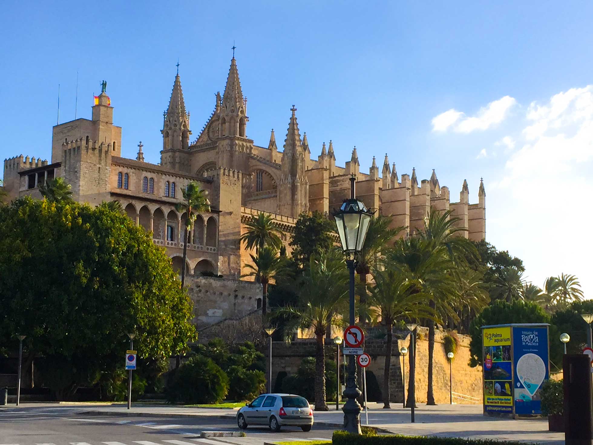 Konferensresa med utflykt till katedralen iPalma de Mallorca