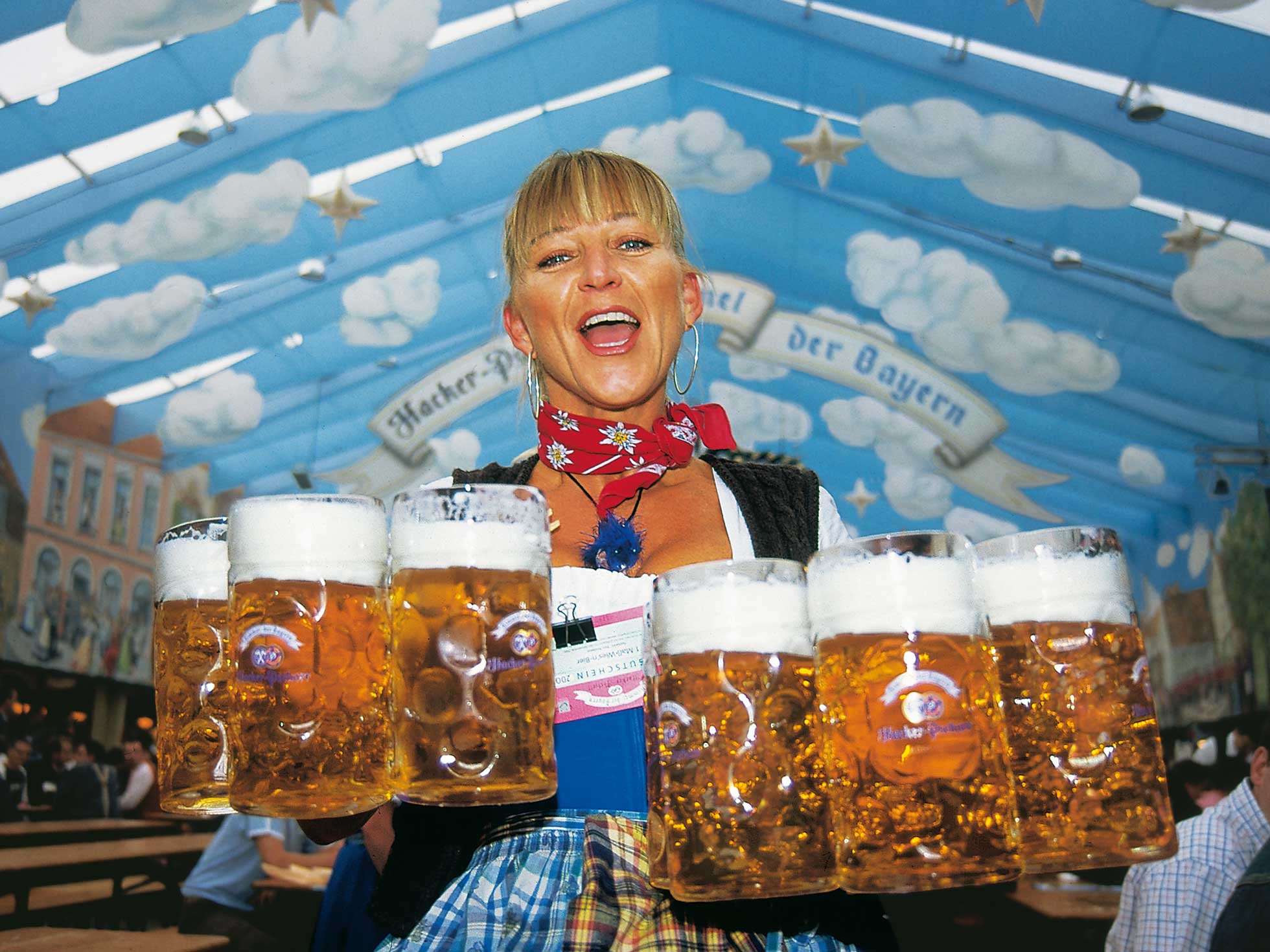 Gruppresa till Oktoberfest München Tyskland med bayersk öl