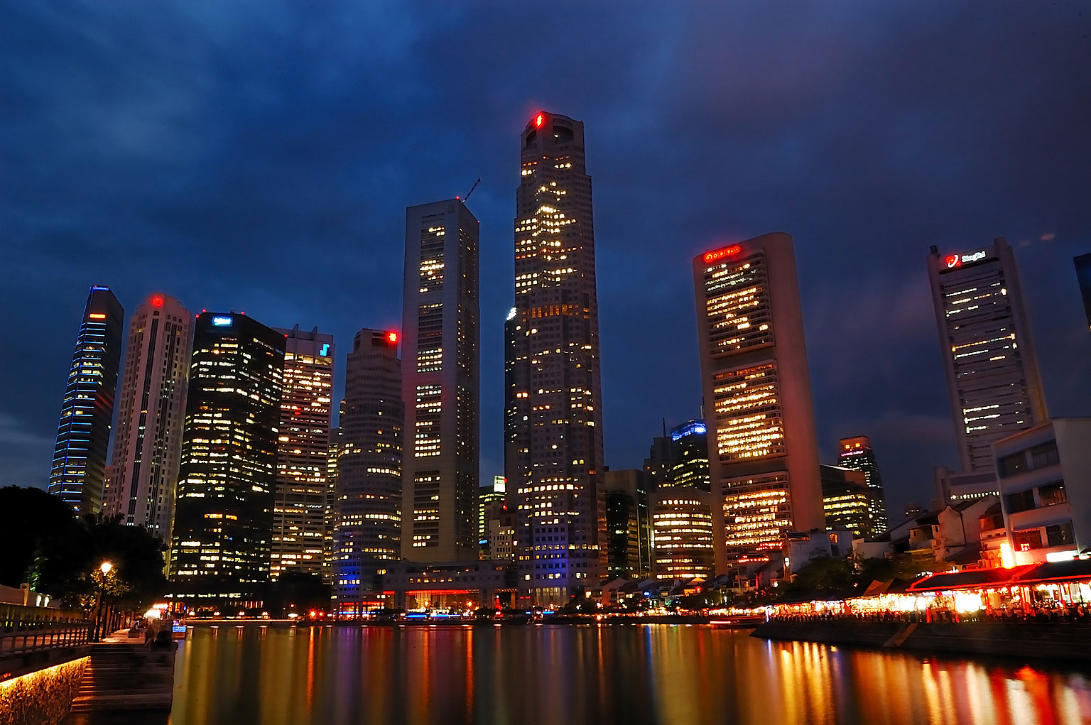 Efter dagens konferens, Singapore by night